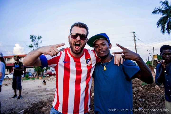 materia abramz uganda germany viva con agua deutscher Rapper